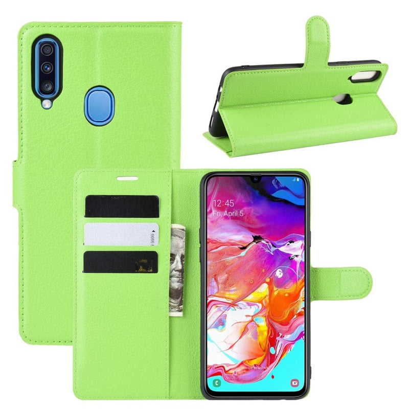 Se Samsung Galaxy A20s - Læder cover / pung - Grøn ✔ Kæmpe udvalg i  Capida ✔ Hurtig levering: 1 - 2 Hverdage samt billig fragt - Varenummer: CPD-V331012221347F og barcode / Ean: 1012221347F på lager - Udsalg på Mobil tilbehør Spar op til 66% - Over 400 kendte brands på udsalg