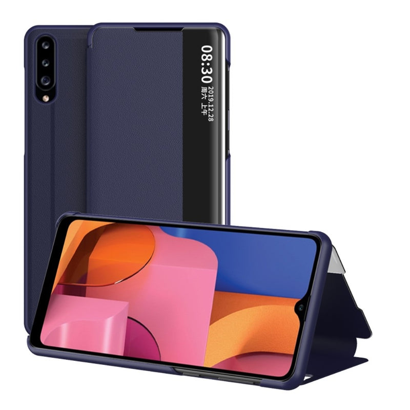 Se Samsung Galaxy A20s - Læder cover med View Window - Blå ✔ Kæmpe udvalg i Capida ✔ Hurtig levering: 1 - 2 Hverdage samt billig fragt - Varenummer: CPD-V33101228096E og barcode / Ean: 101228096E på lager - Udsalg på Mobil tilbehør Spar op til 67% - Over 412 kendte brands på udsalg