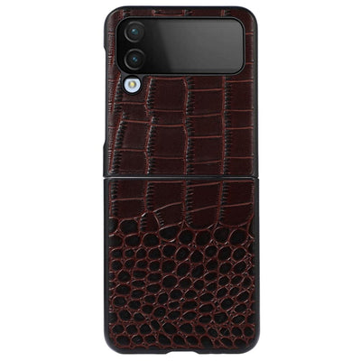 Se Samsung Galaxy Z Flip4 5G - Ægte læder cover - Krokodille design - Kaffe ❤ Kæmpe udvalg i Capida ❤ Hurtig levering: 1 - 2 Hverdage samt billig fragt - Varenummer: CPD-V33101246905C og barcode / Ean: 101246905C på lager - Udsalg på Mobil tilbehør Spar op til 59% - Over 454 design mærker på udsalg