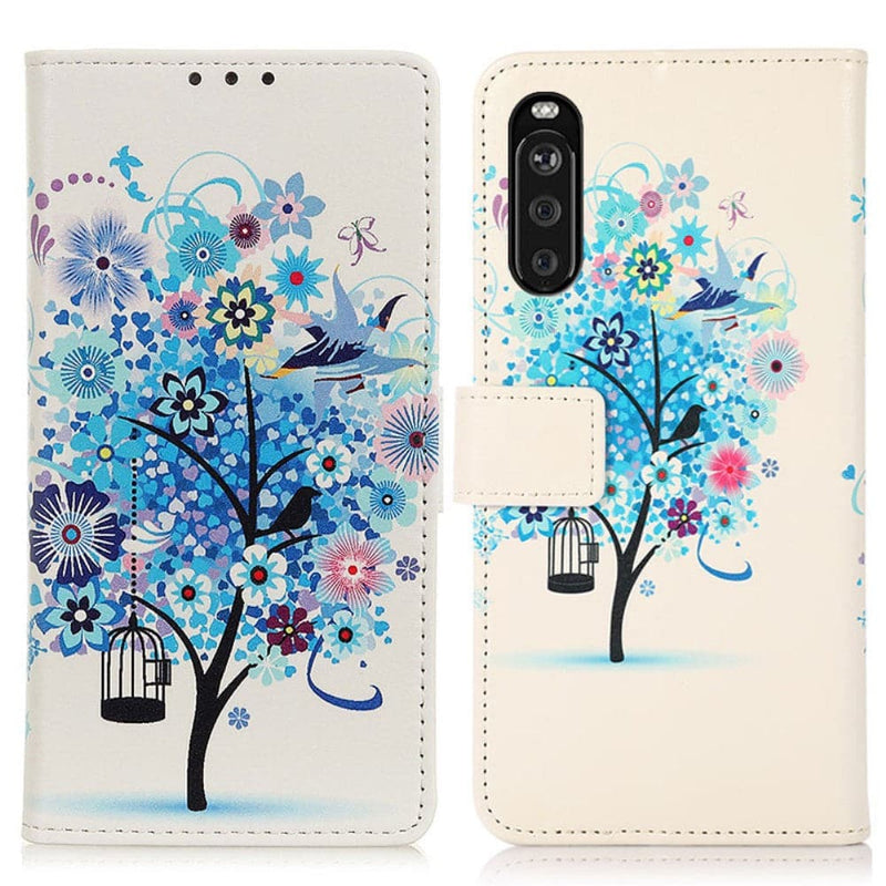 Se Sony Xperia 10 III - Læder cover / pung - Printet design - Blåt træ ❤ Kæmpe udvalg i Capida ❤ Hurtig levering: 1 - 2 Hverdage samt billig fragt - Varenummer: CPD-V33101303575C og barcode / Ean: 101303575C på lager - Udsalg på Mobil tilbehør Spar op til 57% - Over 350 kendte brands på udsalg