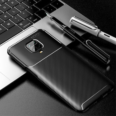 Se Xiaomi Redmi Note 9 Pro Max/9 pro/9S - Carbon gummi cover - Sort ❤ Stort online udvalg i Capida ❤ Hurtig levering: 1 - 2 Hverdage samt billig fragt - Varenummer: CPD-V33101906889A og barcode / Ean: på lager - Udsalg på Mobil tilbehør Spar op til 52% - Over 857 kendte brands på udsalg