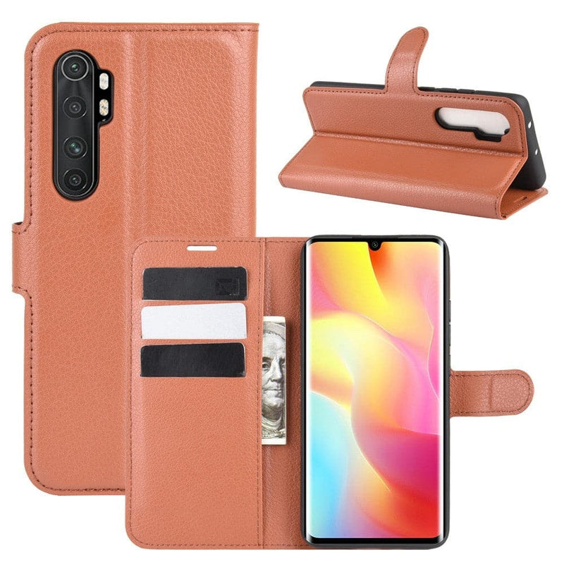 Se Xiaomi Mi Note 10 Lite - Læder cover / pung - Brun ❤ Kæmpe udvalg i Capida ❤ Hurtig levering: 1 - 2 Hverdage samt billig fragt - Varenummer: CPD-V33101907329I og barcode / Ean: 101907329I på lager - Udsalg på Mobil tilbehør Spar op til 65% - Over 434 design brands på udsalg