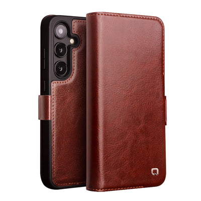 Se Samsung Galaxy S24 Plus - QIALINO Classic Slim ægte læder cover - Mørk brun ❤ Stort online udvalg i QIALINO ❤ Hurtig levering: 1 - 2 Hverdage samt billig fragt - Varenummer: CPD-QLS24P103025 og barcode / Ean: på lager - Udsalg på Mobil tilbehør Spar op til 51% - Over 454 design mærker på udsalg