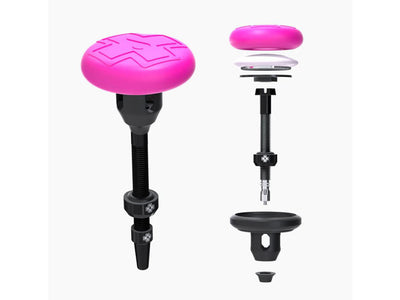 Se Muc-Off Tubeless Tag Holder - Holder til Apple Airtag - 44 mm - Sort/Pink ❤ Stort online udvalg i Muc-Off ❤ Hurtig levering: 1 - 2 Hverdage samt billig fragt - Varenummer: CKP-5037835214352 og barcode / Ean: '5037835214352 på lager - Udsalg på Tubeless tilbehør Spar op til 62% - Over 434 design brands på udsalg