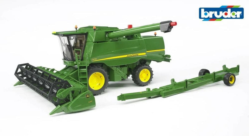 Se Bruder John Deere mejetærsker T670i online her - Ean: 4001702021320