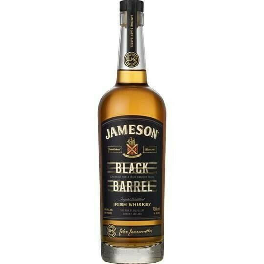 Se Jameson Black Barrel Irish Whiskey Fl 70 ✔ Kæmpe udvalg i  JAMESON ✔ Hurtig levering: 1 - 2 Hverdage samt billig fragt - Varenummer: BAR-17287 og barcode / Ean: &