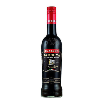 Se Sambuca Luxardo Passione Nera Fl 70 ❤ Kæmpe udvalg i LUXARDO ❤ Hurtig levering: 1 - 2 Hverdage samt billig fragt - Varenummer: BAR-16639 og barcode / Ean: '8000353001954 på lager - Udsalg på Drikkevarer Blandingsspiritus Sambuca Spar op til 56% - Over 412 kendte brands på udsalg