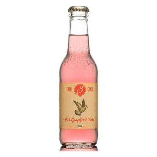 Se Three Cents Pink Grapefruit Soda 20cl 20 Cl ❤ Kæmpe udvalg i ThreeCents ❤ Hurtig levering: 1 - 2 Hverdage samt billig fragt - Varenummer: BAR-15044 og barcode / Ean: &