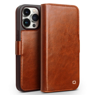 Se iPhone 15 Pro - QIALINO Classic Slim ægte læder cover - Lysebrun ❤ Kæmpe udvalg i QIALINO ❤ Hurtig levering: 1 - 2 Hverdage samt billig fragt - Varenummer: CPD-QLI15P103027 og barcode / Ean: '0601968149215 på lager - Udsalg på Mobil tilbehør Spar op til 53% - Over 785 kendte brands på udsalg