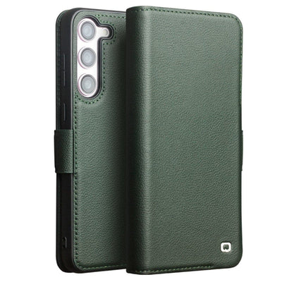 Se Samsung Galaxy S23 5G - QIALINO slim Classic ægte læder cover - Cyangrøn ❤ Kæmpe udvalg i QIALINO ❤ Hurtig levering: 1 - 2 Hverdage samt billig fragt - Varenummer: CPD-QLS23093057 og barcode / Ean: '0601968149512 på lager - Udsalg på Mobil tilbehør Spar op til 57% - Over 785 kendte brands på udsalg