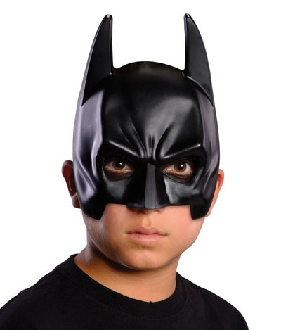 Se Batman Maske til børn ❤ Stort online udvalg i Rubie's ❤ Hurtig levering: 1 - 2 Hverdage samt billig fragt ❤ Varenummer: MMA-2034889 og barcode / Ean: '082686048897 på lager - Udsalg på Batman Udklædning Spar op til 57% - Over 785 kendte brands på udsalg