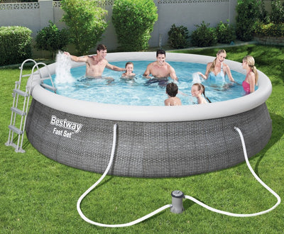 Se Bestway Fast Set Pool Sæt 457 x 107 cm m/pumpe og stige ✔ Kæmpe udvalg i  Bestway ✔ Hurtig levering: 1 - 2 Hverdage samt billig fragt - Varenummer: MMA-17857372 og barcode / Ean: '6942138984651 på lager - Udsalg på Badebassin/pools til pumpe Spar op til 53% - Over 1454 design brands på udsalg