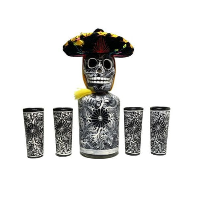 Se Mexskeletons Decanter & 4 Shot Glas Sort M. Sombrero ✔ Kæmpe udvalg i Flavour Blaster ✔ Hurtig levering: 1 - 2 Hverdage samt billig fragt - Varenummer: BAR-675908 og barcode / Ean: på lager - Udsalg på Spar op til 51% - Over 785 kendte brands på udsalg