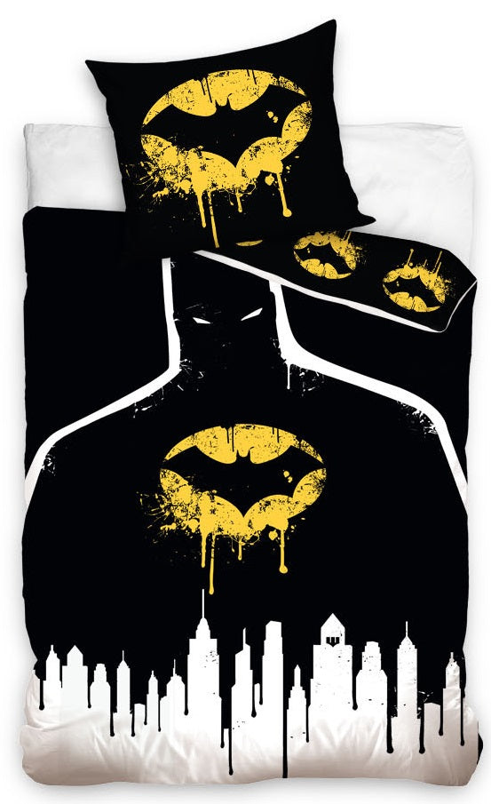 Se Batman Sengetøj 140 x 200, 100 procent bomuld ✔ Kæmpe udvalg i Mmaction ✔ Hurtig levering: 1 - 2 Hverdage samt billig fragt - Varenummer: MMA-2040239 og barcode / Ean: &