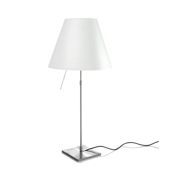 Se Costanza (Bordlampe) - Luceplan-Messing ❤ Stort online udvalg i Luceplan ❤ Hurtig levering: 1 - 2 Hverdage samt billig fragt ❤ Varenummer: TEN-1D13N=000030 og barcode / Ean: på lager - Udsalg på Belysning > Bordlamper - Over 454 design brands på udsalg