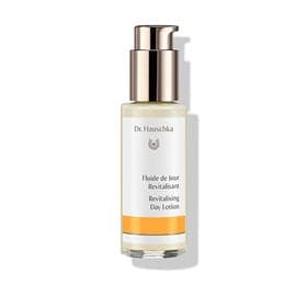 Stort online udvalg i Dr. Hauschka Revitalising Day Lotion 50ml. ❤ Dr. Hauschka ❤ Hurtig levering: 1 - 2 Hverdage og gratis fragt v/køb over 295 kr. GLS til pakkeshop ❤ Varenummer: HG-50025 og barcode / Ean: 4020829080508 på lager - Kæmpe udvalg i Personlig pleje - Over 400 kendte brands på udsalg