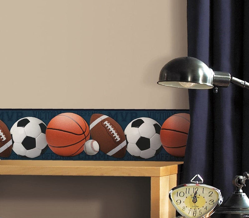 Se Sportsbolde Border Wallsticker 22,86 x 457.2 cm ❤ Stort online udvalg i Roommates ❤ Hurtig levering: 1 - 2 Hverdage samt billig fragt - Varenummer: MMA-216161 og barcode / Ean: &