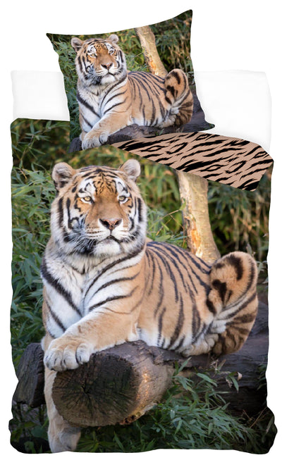 Se Tiger på træ Sengetøj 140 x 200, 100 procent bomuld ✔ Kæmpe udvalg i Mmaction ✔ Hurtig levering: 1 - 2 Hverdage samt billig fragt - Varenummer: MMA-215028 og barcode / Ean: '5714710010291 på lager - Udsalg på Sengetøj med dyr Spar op til 53% - Over 454 design mærker på udsalg